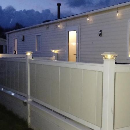 I & K Static Caravan Hire Sited On Winkups Towyn North Wales With Free Wi-Fi And Netflix Kinmel Bay Kültér fotó