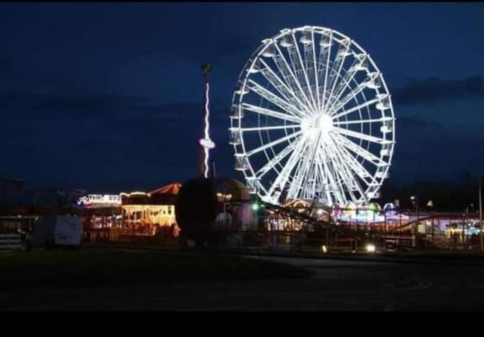 I & K Static Caravan Hire Sited On Winkups Towyn North Wales With Free Wi-Fi And Netflix Kinmel Bay Kültér fotó